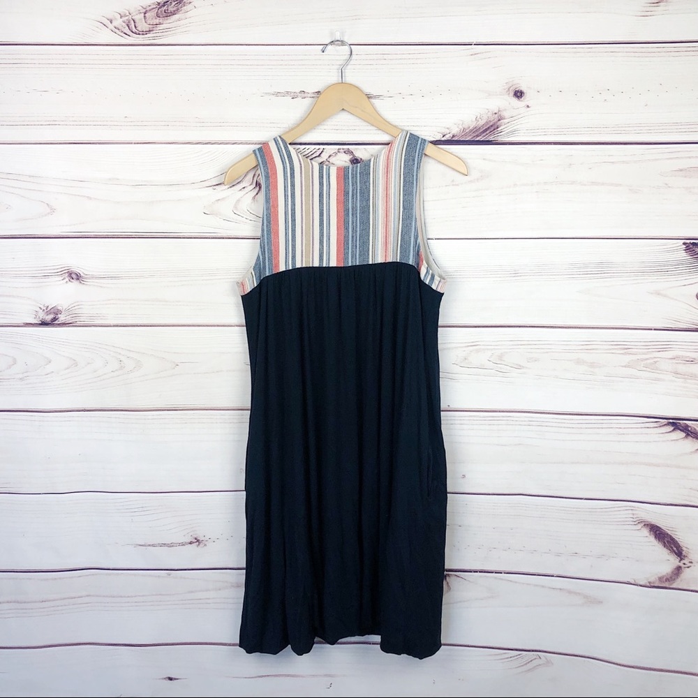 Porridge Striped Multimedia Sleeveless Black Dress - Picture 4 of 6